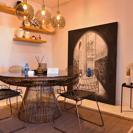 Appartement De Prestige Climatise A L'Hivernage 400M De La Gare Marrakesh Bagian luar foto