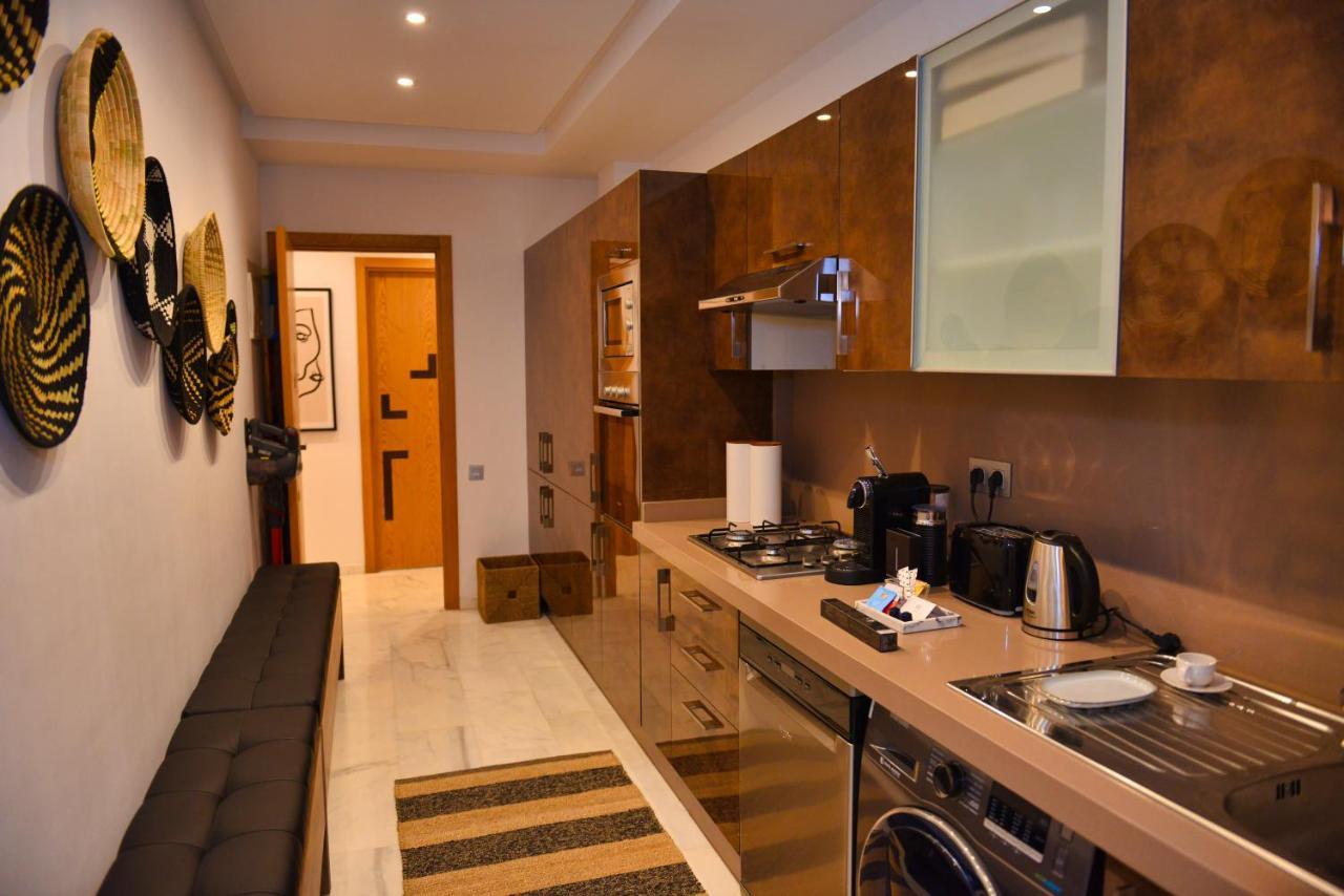 Appartement De Prestige Climatise A L'Hivernage 400M De La Gare Marrakesh Bagian luar foto